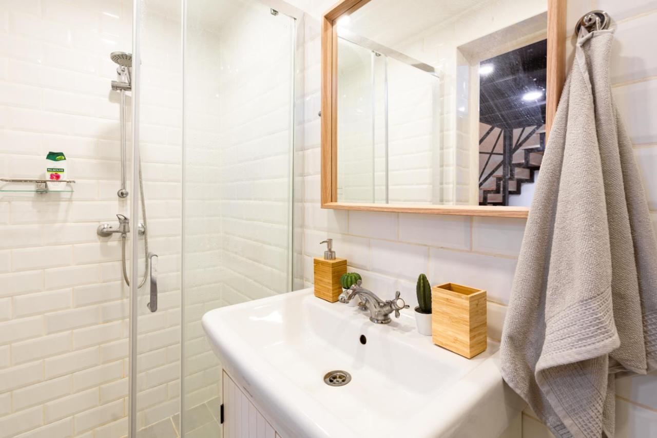 Modern Stylish Apartment @ Superb Central Location Budapeste Exterior foto